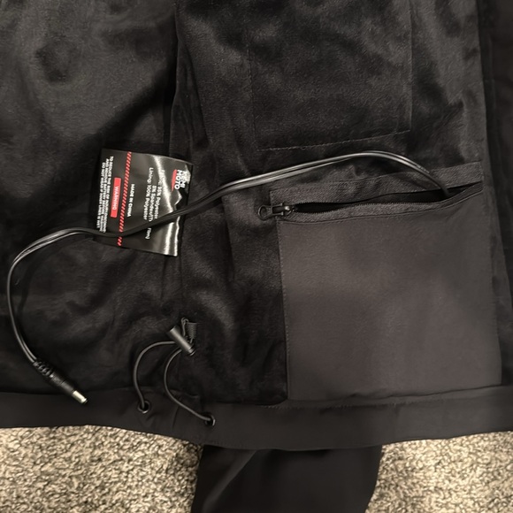 Kemimoto 12V Heated Suit for Motorcycle Riding - Picture 6 of 10